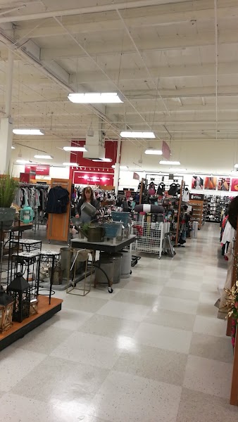 T.J. Maxx in Long Beach CA